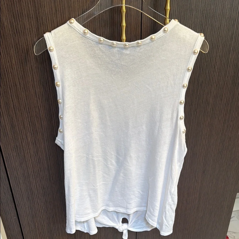 Generation Love pearl accents tank top in white 🤍